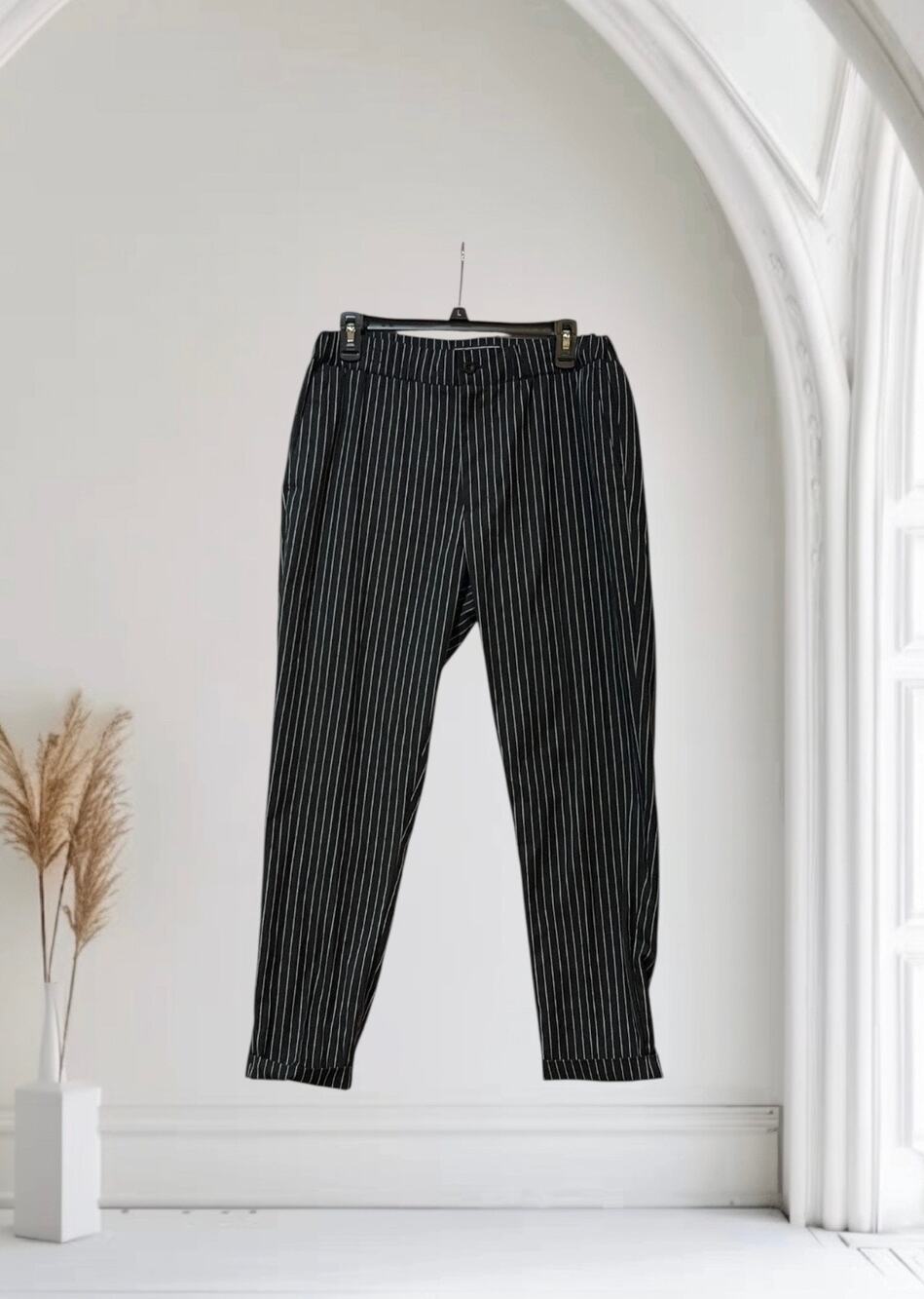 Forever 21 Men's Black and White Large Trousers
